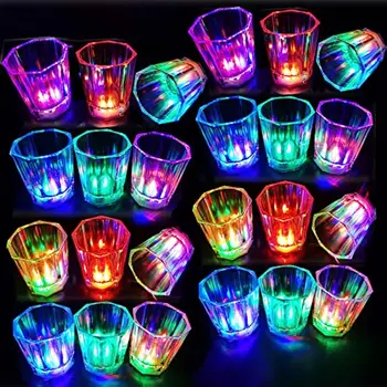 24 шт. светодиодные очки для вечеринки со светодиодной вспышкой, светящиеся в темноте стаканы для питья, рюмки для вечеринки по случаю дня рождения