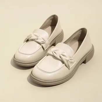 TOPHQWS/ Элегантные Женские туфли в британском Стиле на среднем каблуке; Коллекция 2023 года; Лоферы без застежки в стиле Ретро; Высококачественная Обувь на Платформе из искусственной кожи