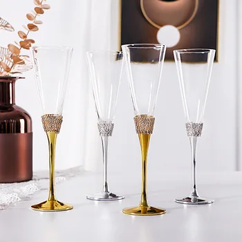 Кубок для шампанского Креативный бриллиантовый хрустальный стеклянный кубок для свадебного банкета Клубный золотой винный набор